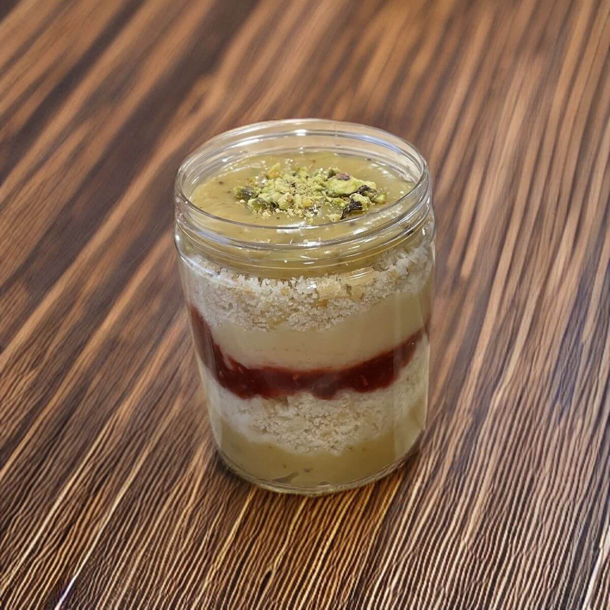 Pistachio with Red Berries Jam - Cake in a Jar